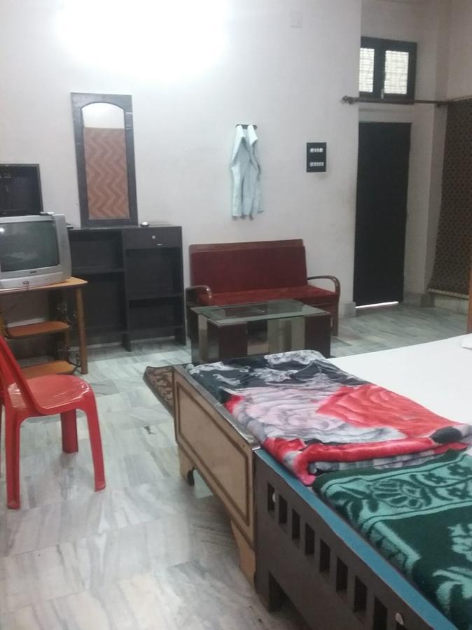 Teerth Guest House Varanasi Ngoại thất bức ảnh