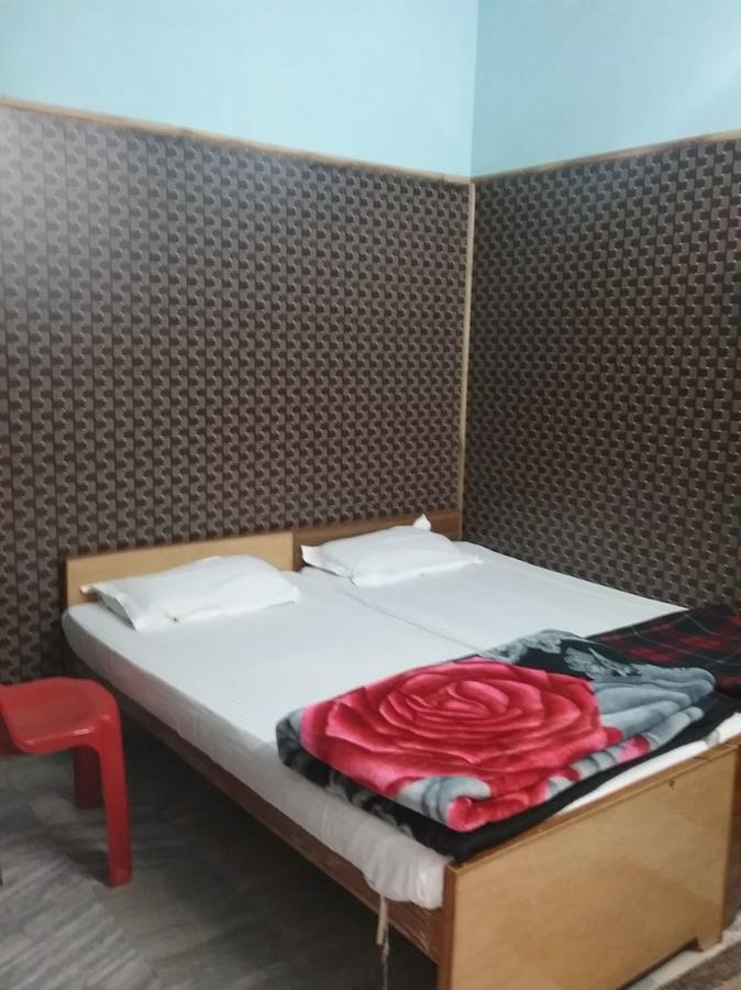 Teerth Guest House Varanasi Ngoại thất bức ảnh