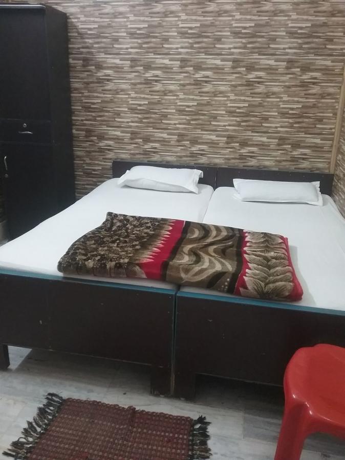 Teerth Guest House Varanasi Ngoại thất bức ảnh